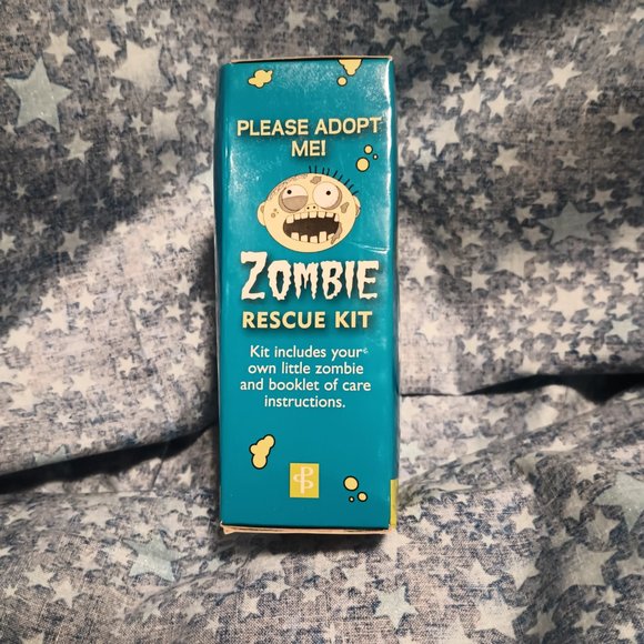 NIB Zombie Rescue Kit - Please adopt me - Peter Pauper Press EXTREMELY RARE! - Picture 6 of 7
